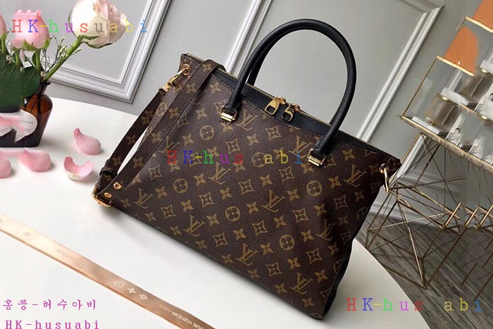 NEW 17F/W ���̺��� �Ż� ���� �ȶ� ũ�ν� �� M42756