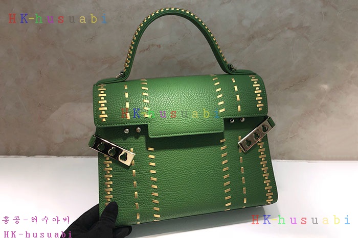 �ڹ̷��ޡ� ���� ����Ʈ�� DB 7425884-2