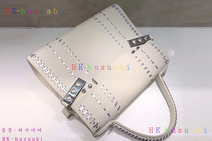 �ڹ̷��ޡ� ���� ����Ʈ�� DB 7425884-3