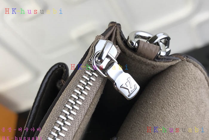 �ڹ̷��ޡ� ���̺��� ���̶��� ü�μ�� ũ�ν���  LV M51419-4