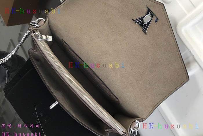 �ڹ̷��ޡ� ���̺��� ���̶��� ü�μ�� ũ�ν���  LV M51419-4