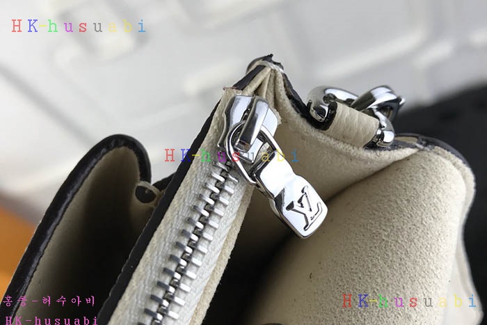 �ڹ̷��ޡ� ���̺��� ���̶��� ü�μ�� ũ�ν���  LV M51419-3