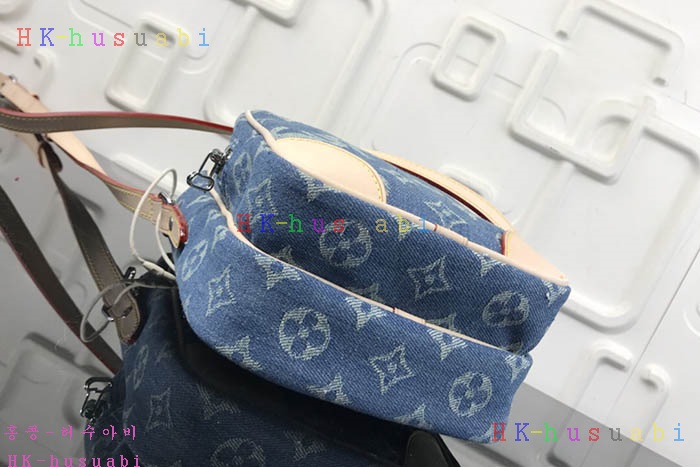 �ڹ̷��ޡ� ���̺��� �Ƹ����� ũ�ν��� LV M45236A-2