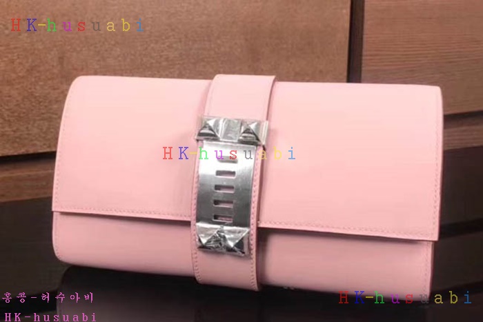 �ڹ̷��ޡ� �����޽� �޵��� Ŭ��ġ H 53226-5