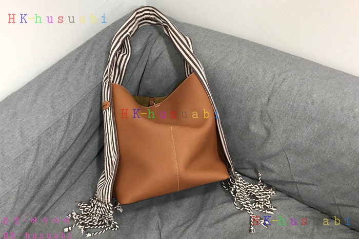 �ڹ̷��ޡ� �ο��� ��ī�� ��Ŷ�� LW 66036-2