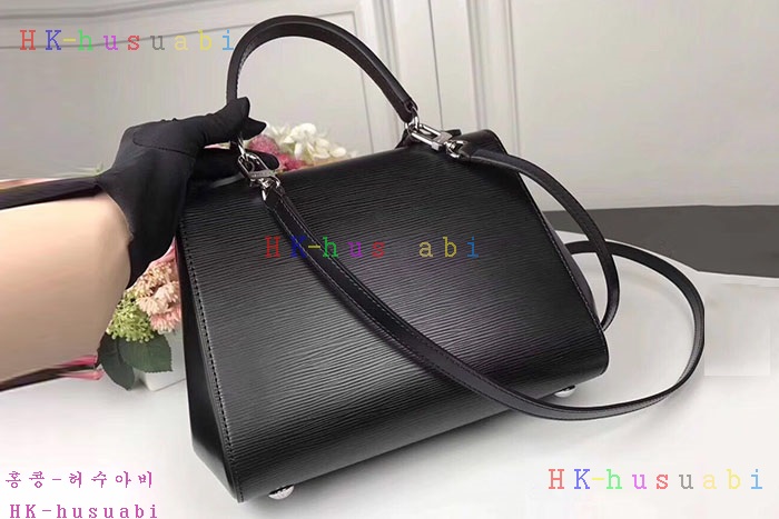 �ڹ̷��ޡ�  ���̺��� Ŭ��� ����  LV M41312