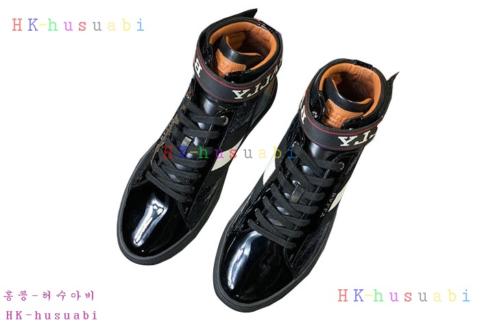 NEW  �߸� ������ ����Ŀ�� B 352243