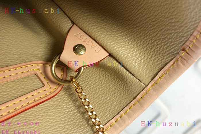 �ڹ̷��ޡ� ���̺��� �׷������ ����� M42236