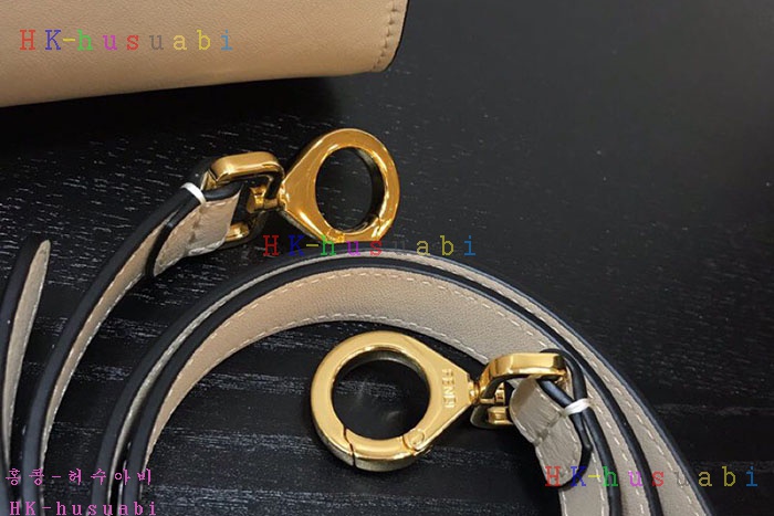 �ڹ̷��ޡ� ��� ��ī�ι�  F 8BN302SMQF11CA