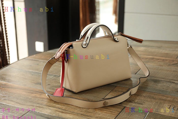 �ڹ̷��ޡ� ��� ���̴����� ����� F 8B995847