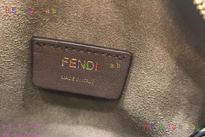 �ڹ̷��ޡ� ��� �̴� ī�޶� ���̽� F 8BS019A5K4F14TU