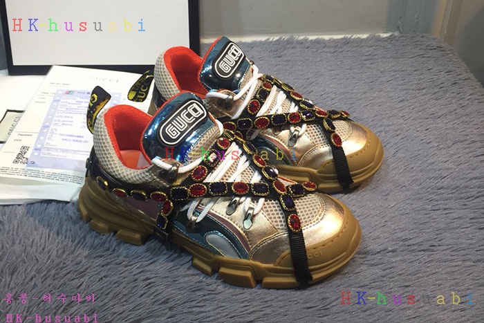 NEW ���� �������� ����Ŀ�� GU 667013