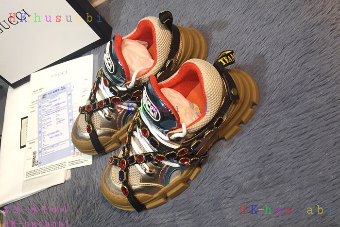 NEW ���� �������� ����Ŀ�� GU 667013