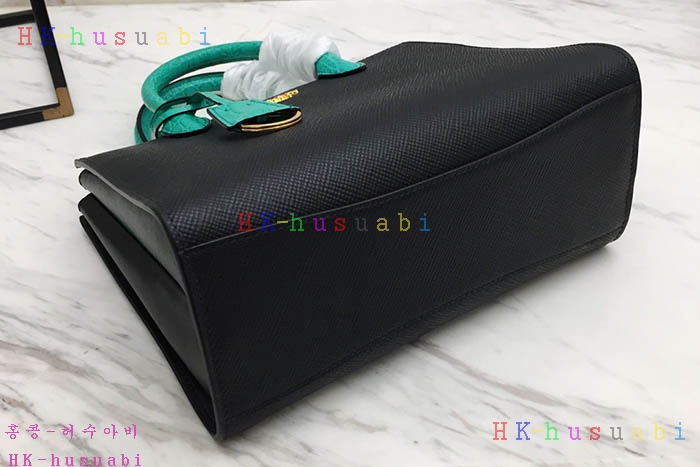 �ڹ̷��ޡ� ����� ���ǾƳ� ��Ʈ��  PR 1BA204-3