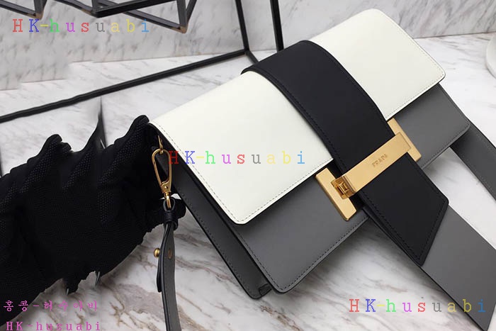 �ڹ̷��ޡ� ����� ��Ż ������ PR 1BD069