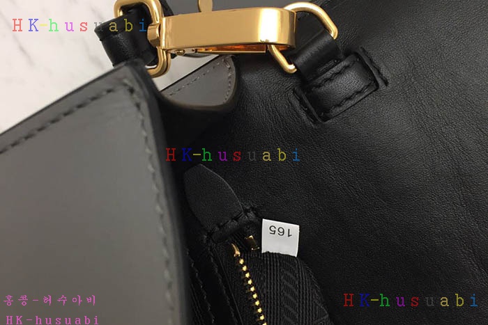 �ڹ̷��ޡ� ����� ��Ż ������ PR 1BD069