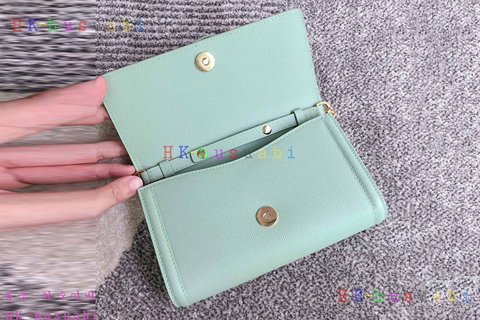 �ڹ̷��ޡ� �䷹���� �ٶ� ü�� �����  P 22C940-4