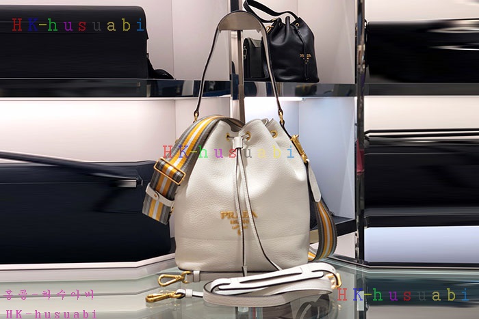 �ڹ̷��ޡ� ����� ���ڷ� ���̳� ��Ŷ�� P 1BE018-2