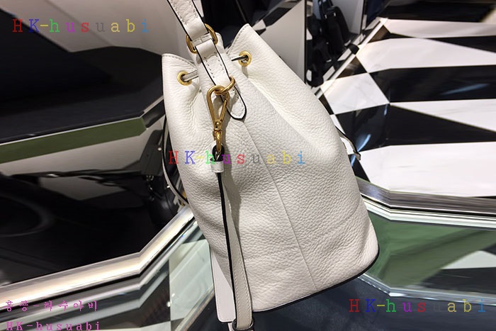 �ڹ̷��ޡ� ����� ���ڷ� ���̳� ��Ŷ�� P 1BE018-2