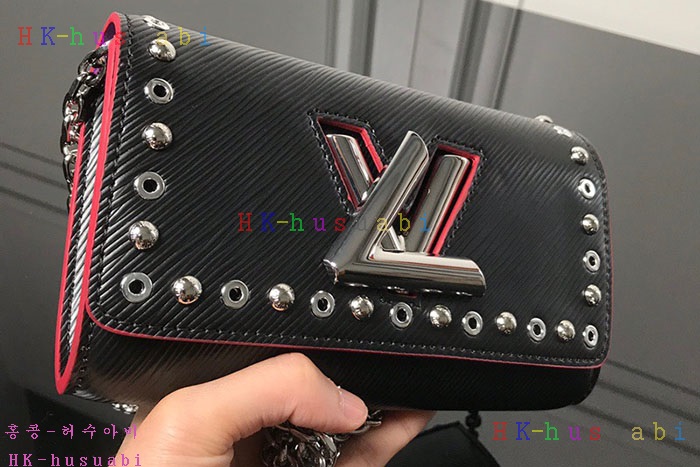 �ڹ̷��ޡ� ���̺��� Ʈ����Ʈ ü�� ������ M62306