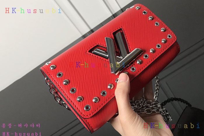 �ڹ̷��ޡ� ���̺��� Ʈ����Ʈ ü�� ������ M62307-2