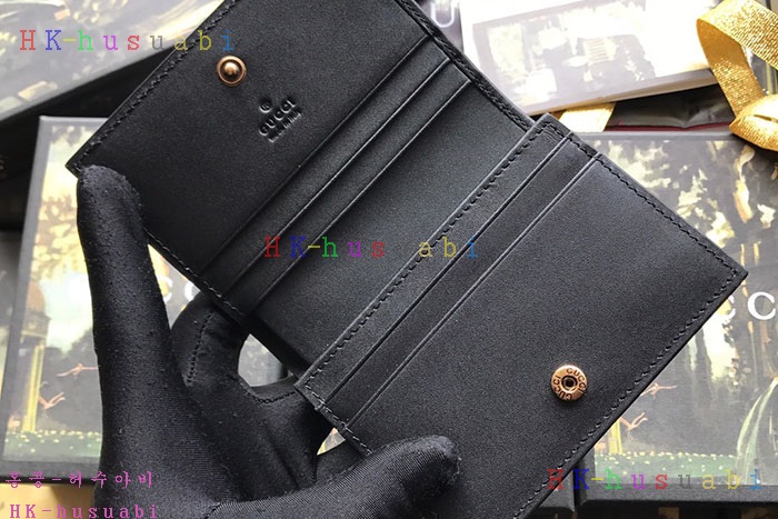 �ڹ̷��ޡ� ���� LA������ ��ġ ������ GU 547789-2