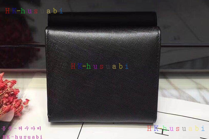 ����� �������� ���ǾƳ� ������ 1M0176-4