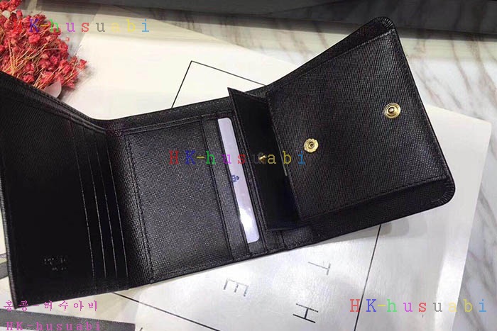 ����� �������� ���ǾƳ� ������ 1M0176-4