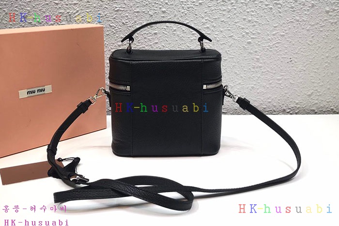 �ڹ̷��ޡ� �̿�̿� ���� ����� MU 5BH122-4