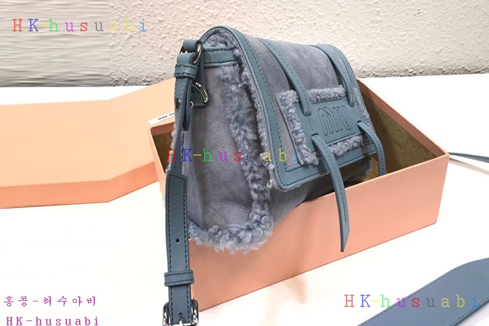 �ڹ̷��ޡ� �̿�̿� �ΰ� ����� MU 5BD097-2