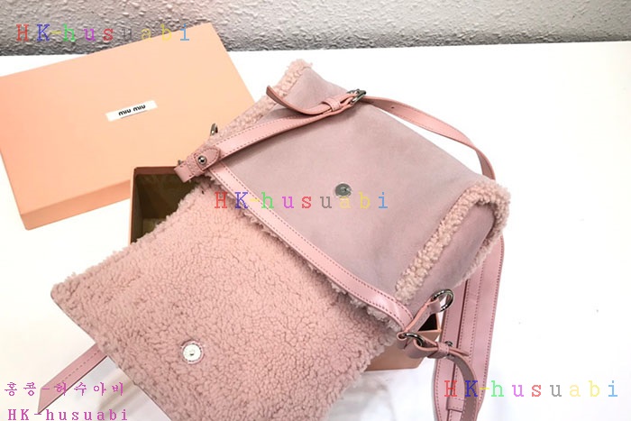 �ڹ̷��ޡ� �̿�̿� �ΰ� ����� MU 5BD097