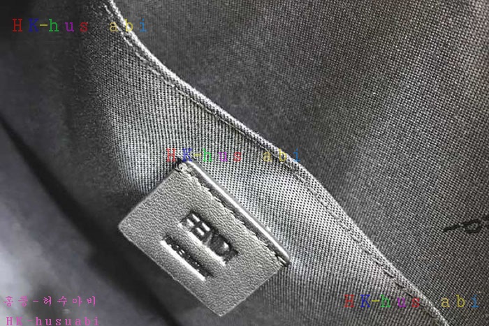 �ڹ̷��ޡ� ��� �ΰ� Ŭ��ġ�� FD 775891