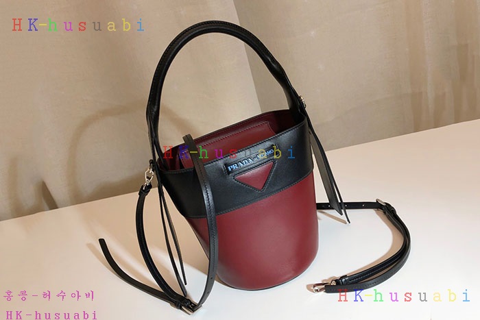 �ڹ̷��ޡ� ����� �̴� ��Ŷ�� P 1BE015-2