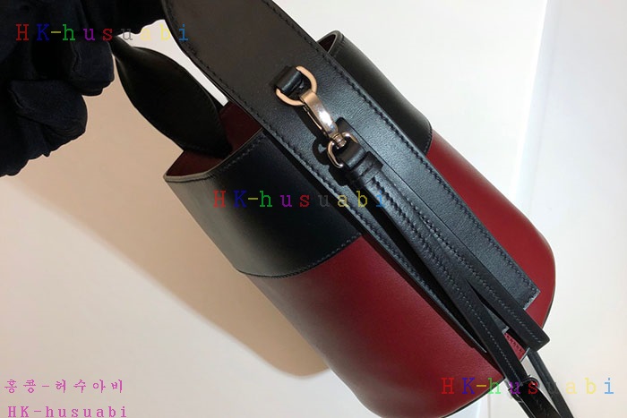 �ڹ̷��ޡ� ����� �̴� ��Ŷ�� P 1BE015-2