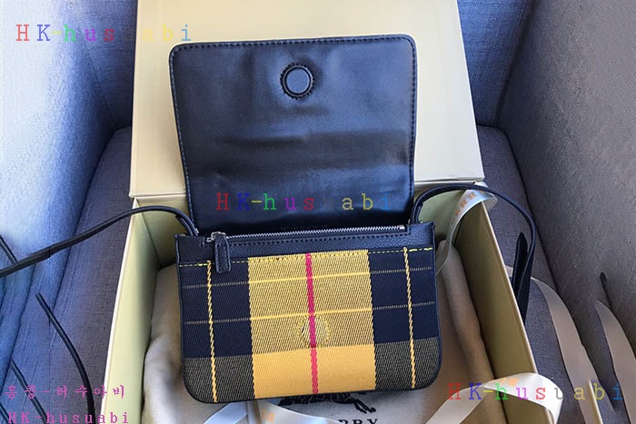 NEW ������ ũ�ν��� BB 4064770-2