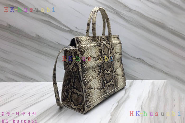 �ڹ̷��ޡ� ����� ȣ������� GV 299860