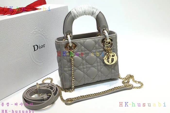 �ڹ̷��ޡ� ��� ���̵�� DR 240043