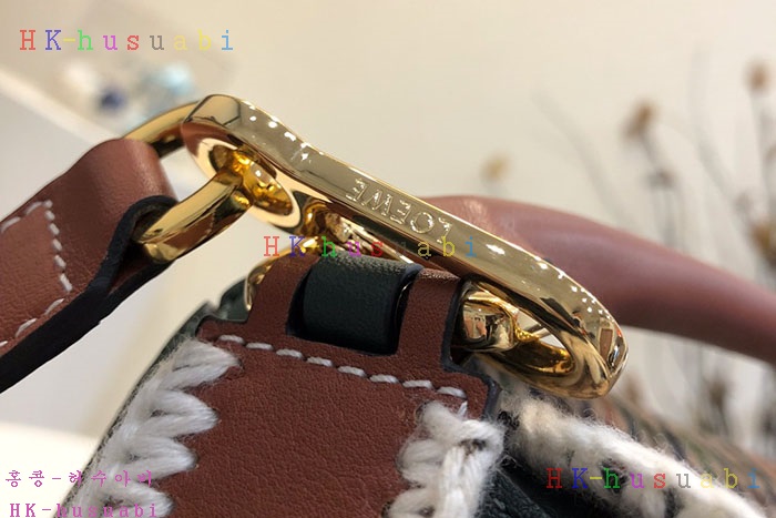 �ڹ̷��ޡ� �ο��� ����� LW 81402