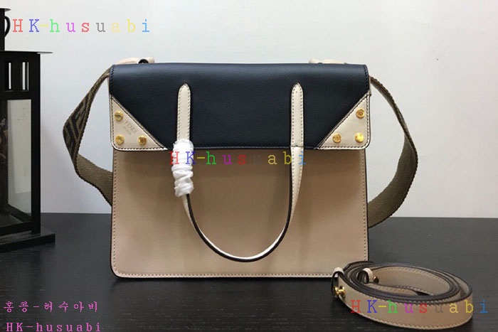 �ڹ̷��ޡ� 2019SS ��� �Ż� ��Ʈ�� FD F6004-4