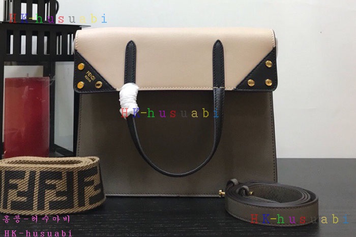 �ڹ̷��ޡ� 2019SS ��� �Ż� ��Ʈ�� FD F6004-3