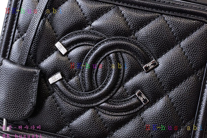 �ڹ̷��ޡ� 2019SS ���� �ڽ���ƽ ���̽� CH A93342-2