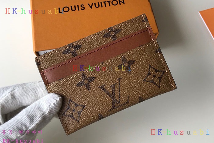 �ڹ̷��ޡ� ���̺��� ���� ī��Ȧ��  LV M62170-3