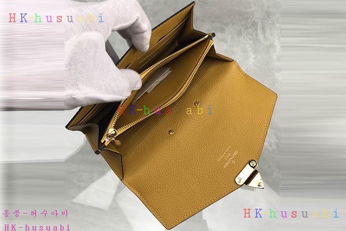 �ڹ̷��ޡ� ���̺��� ���׷� �ȶ� ���� LV M64304