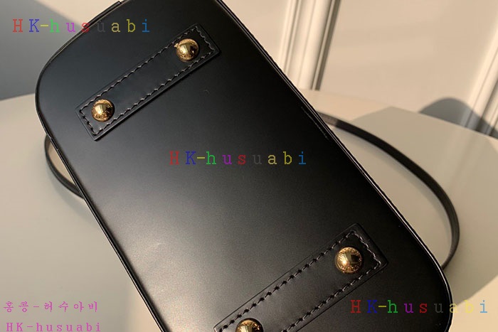 �ڹ̷��ޡ�2019SS ���̺��� �˸� BB  M52884