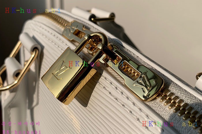 �ڹ̷��ޡ�2019SS ���̺��� �˸� BB  M52885