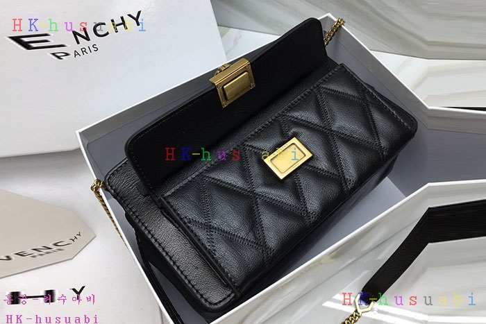 �ڹ̷��ޡ� ����� ���׶� ���� ũ�ν��� GV BB5059B08Z-3