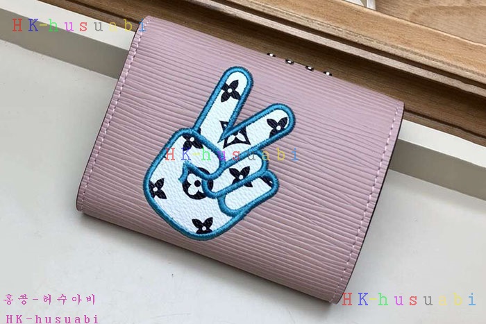 �ڹ̷��ޡڷ��̺��� ���丰 ���� M63325