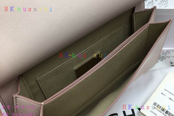 �ڹ̷��ޡ�2019SS ����� �� ��  GV 251110