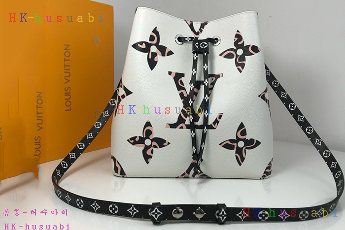 �ڹ̷��ޡ� ���̺��� �׿��뿡  M44020-2