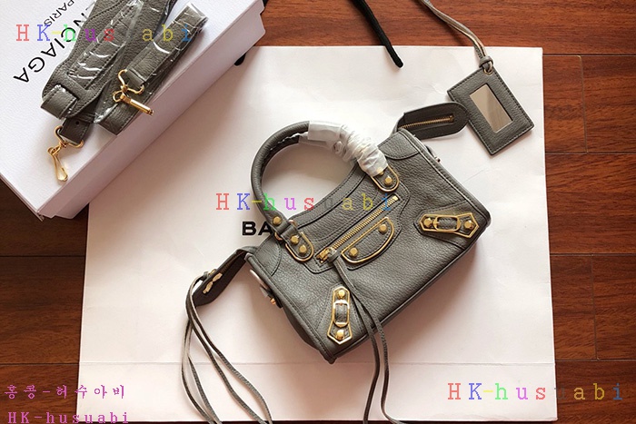 �ڹ̷��ޡ� �߷��þư� �̴� ��Ƽ�� BL 298A-4